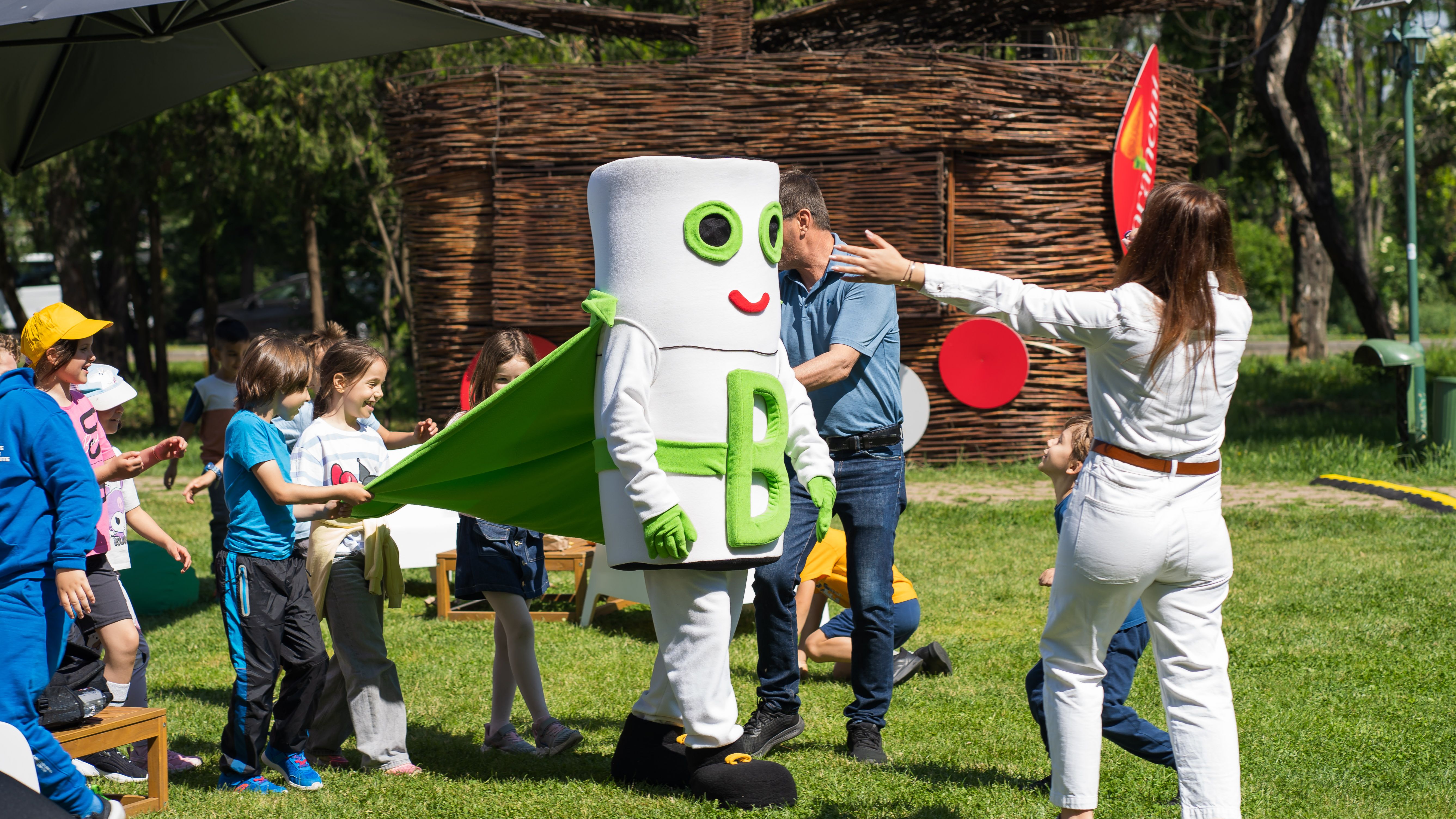 Peste 750 de copii și profesori au spus „DA” provocărilor ecologice la Roaba de Cultură!