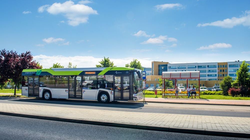 Câte autobuze electrice vor intra în România în 2021