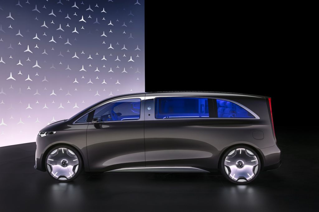 Lux, eleganță și tehnologie fără frână: Mercedes Benz dă startul unei noi ere premium în co - Imagine 4