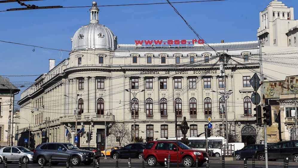 Admitere ASE 2025 | Când încep înscrierile, ultima medie de admitere pentru toate programele de licență și ce îți trebuie pentru dosar