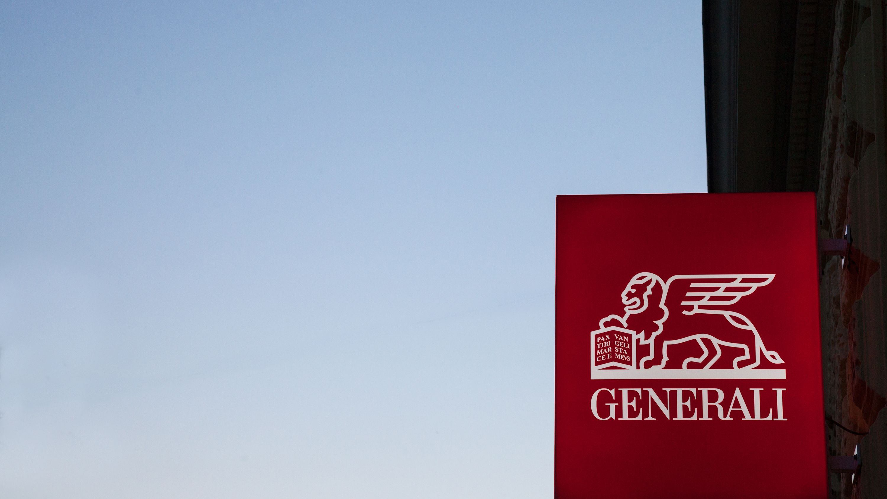 Generali extinde acoperirea asigurărilor de viață și pentru coronavirus