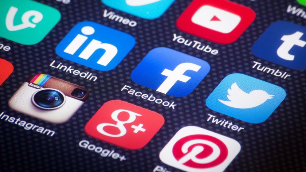 Drumul catre succes si prabusirea platformelor de social media. Va pierde Facebook vreodata primul loc?