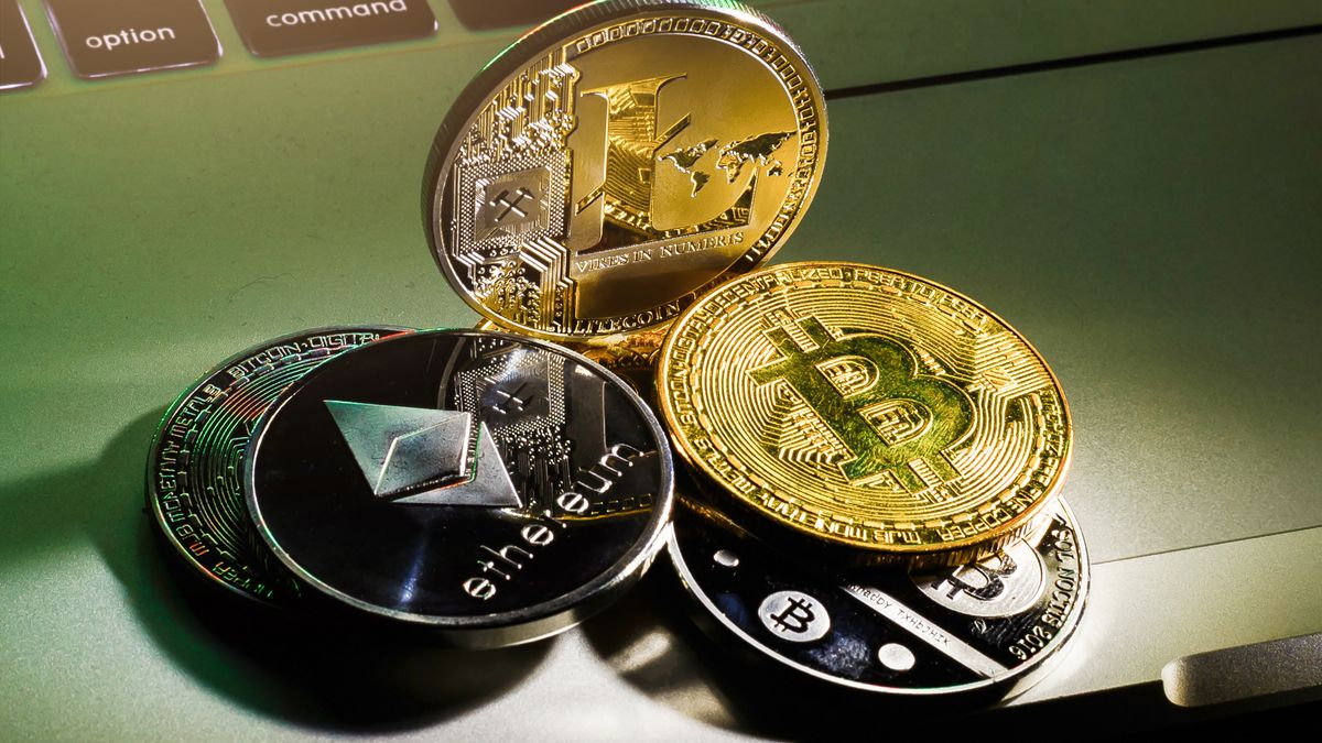 Trader de criptomonede, „curățat” de 70 mil. dolari de infractori cu o metodă simplă. Cum l-au păcălit