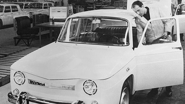 Istoria Automobile Dacia: anul acesta se implinesc 50 de ani de la infiintare