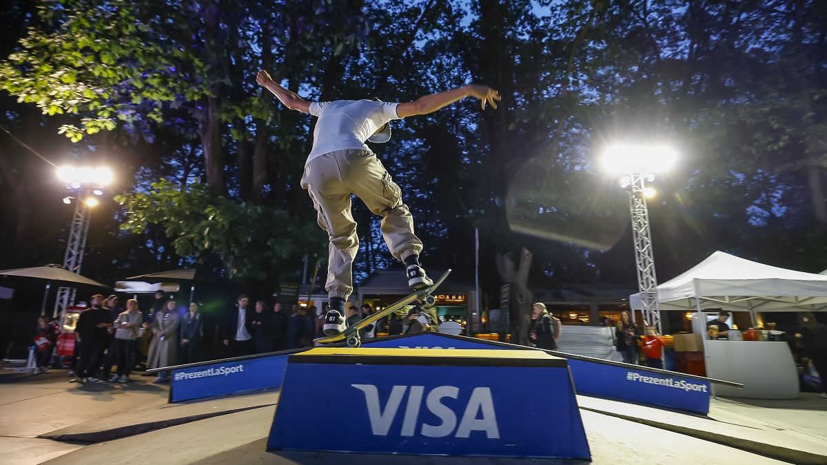 FOTO: Skatepark-ul „părăsit” din Herăstrău a prins culoare - cum arată după renovare