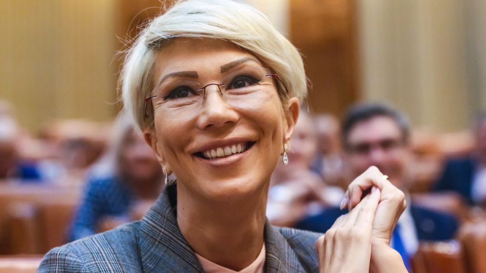 Raluca Turcan: Am vrea să cumpărăm mașini electrice pentru Ministerul Muncii