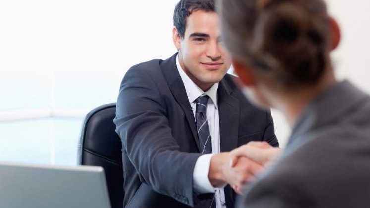 Doar unul din patru angajati are foarte mare incredere in angajator