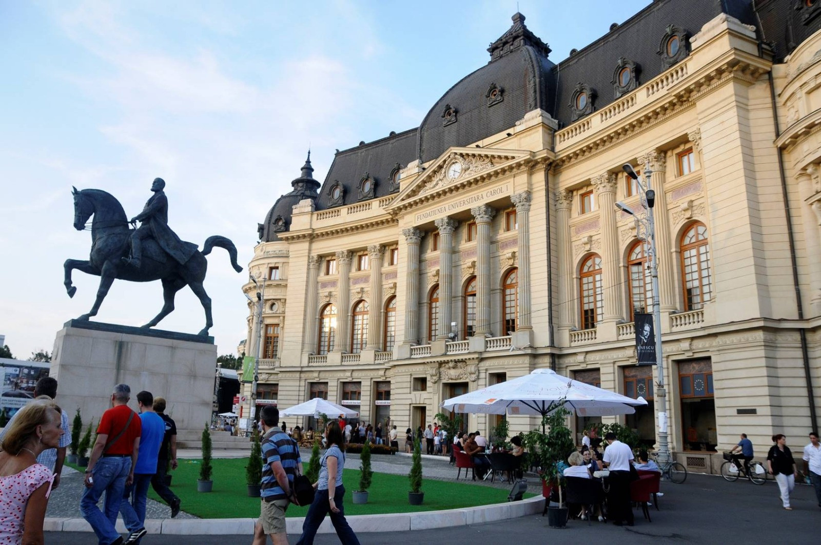 Cinci zile de cultură în centrul Bucureștiului: aproape 30 de evenimente gratuite la Strada de C’Arte