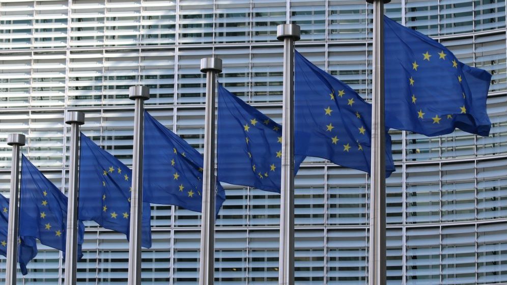 Pas istoric pentru UE: blocul comunitar a decis să deschidă negocierile de aderare cu Ucraina şi Republica Moldova