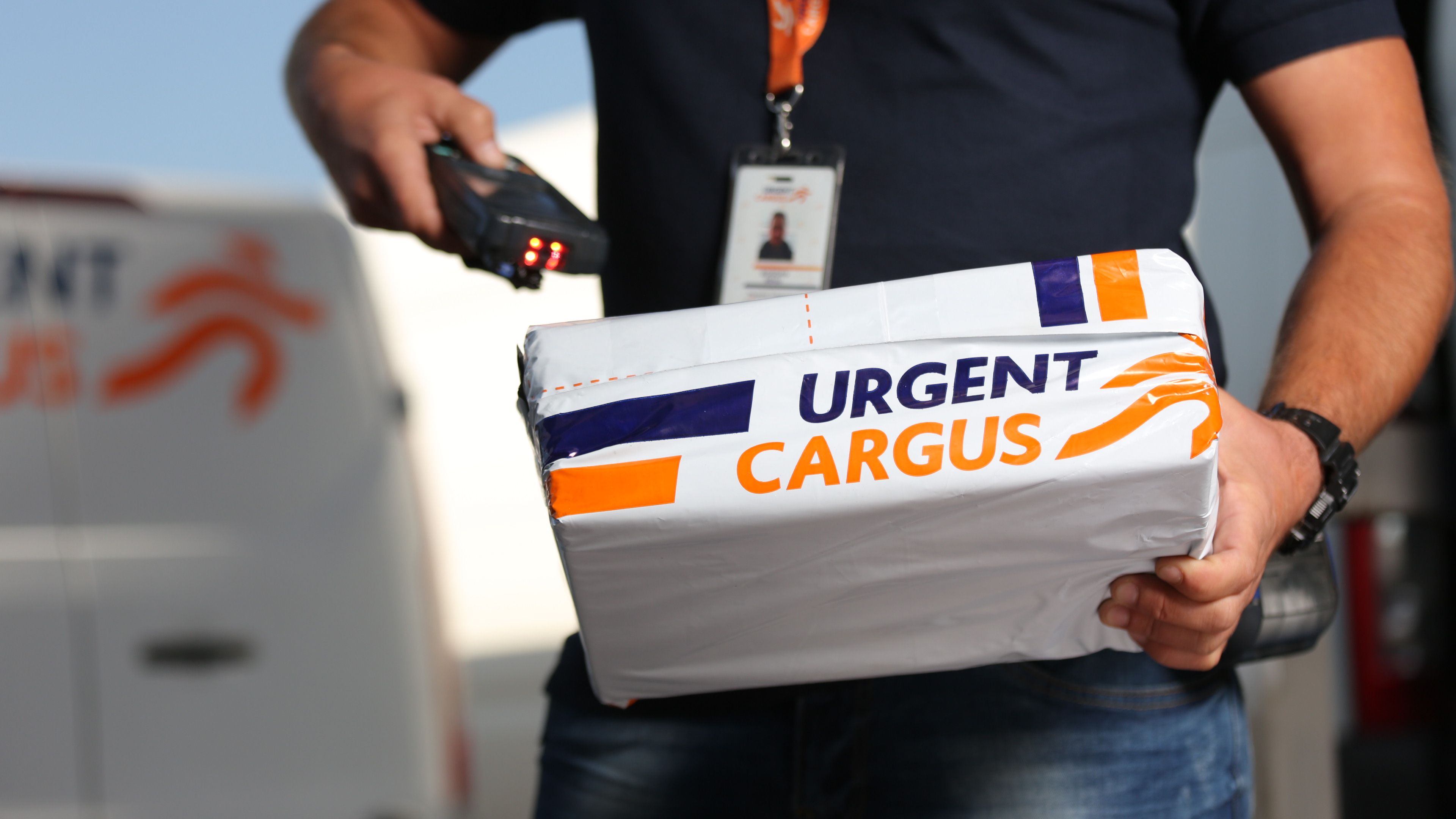 Urgent Cargus recrutează peste 1.000 de persoane la nivel naţional