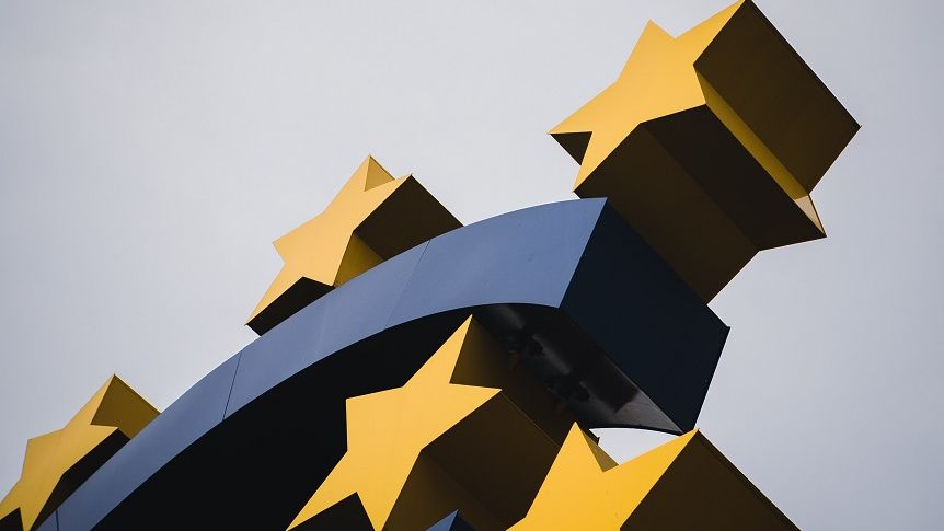 Banca Centrală Europeană a majorat ratele dobânzilor pentru prima dată în ultimul deceniu