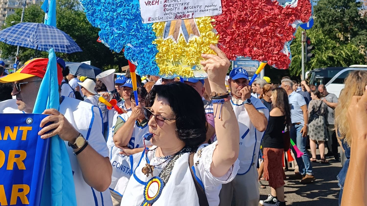 Noua Lege a salarizării. Dragoș Pîslaru pune sub semnul întrebării eliminarea indeminizației de dirigenție: "Trebuie analizate cu foarte multă atenție"