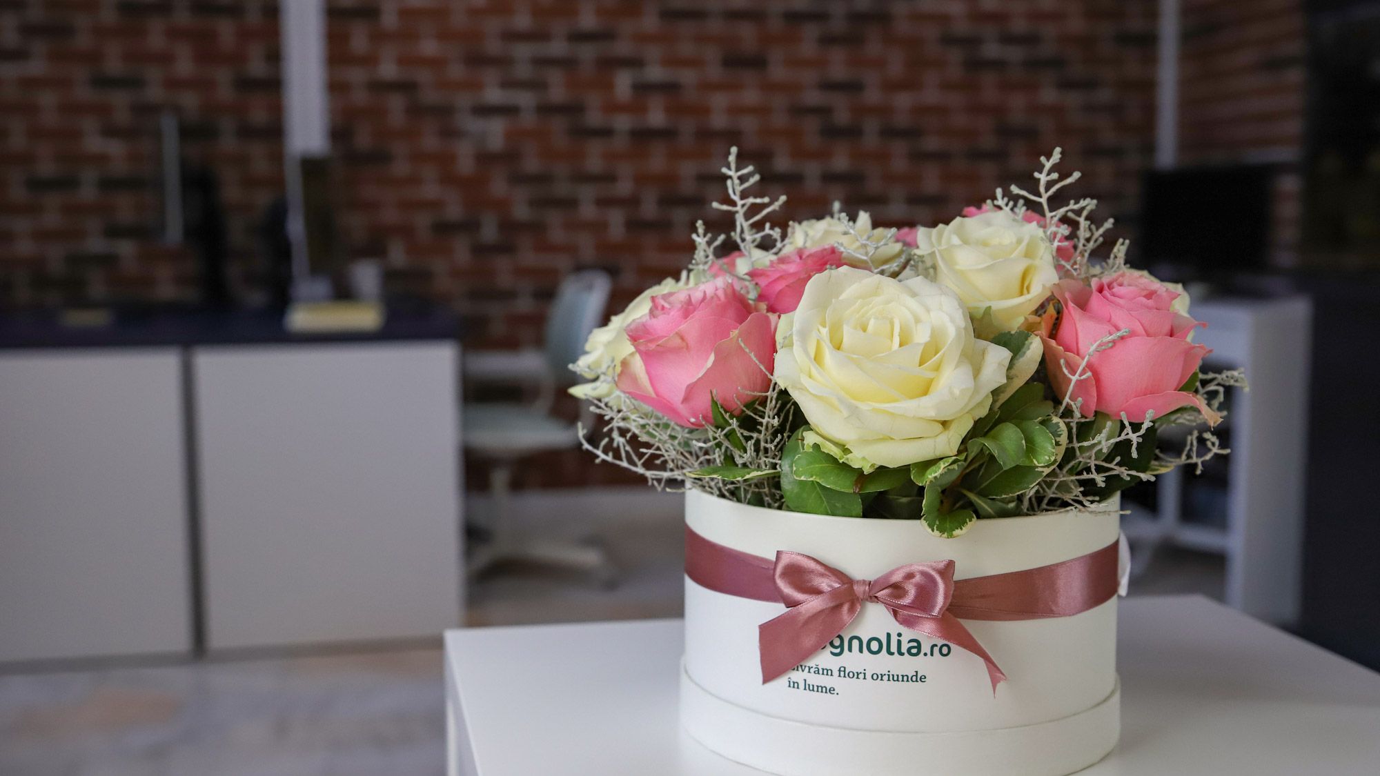 (P) Magnolia despre flori in mediul business