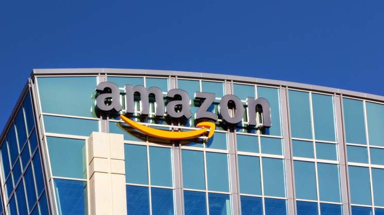 Amazon lanseaza Amazon Key, serviciu de livrare produse direct in casele clientilor