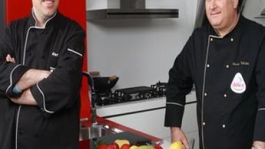 Nou concept de teambuilding – petreceri culinare gazduite de bucatari celebri