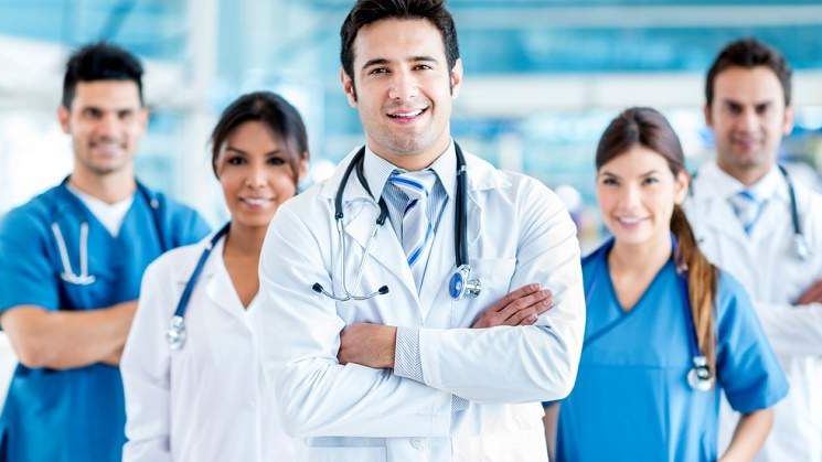 Libertatea de circulatie in UE face ca tarile sarace, precum Romania, sa isi piarda medicii