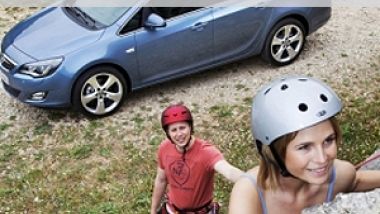 Nou Opel Astra Sports Tourer - Carausul cu stil