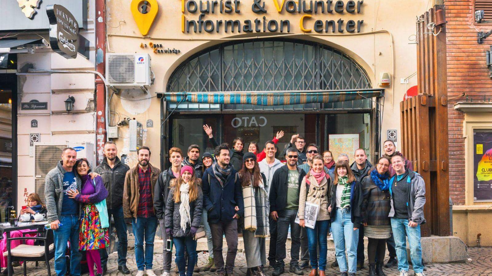 Primaria Capitalei vrea sa evacueze din sediu o asociatie de ghizi voluntari care ajuta turistii din Bucuresti