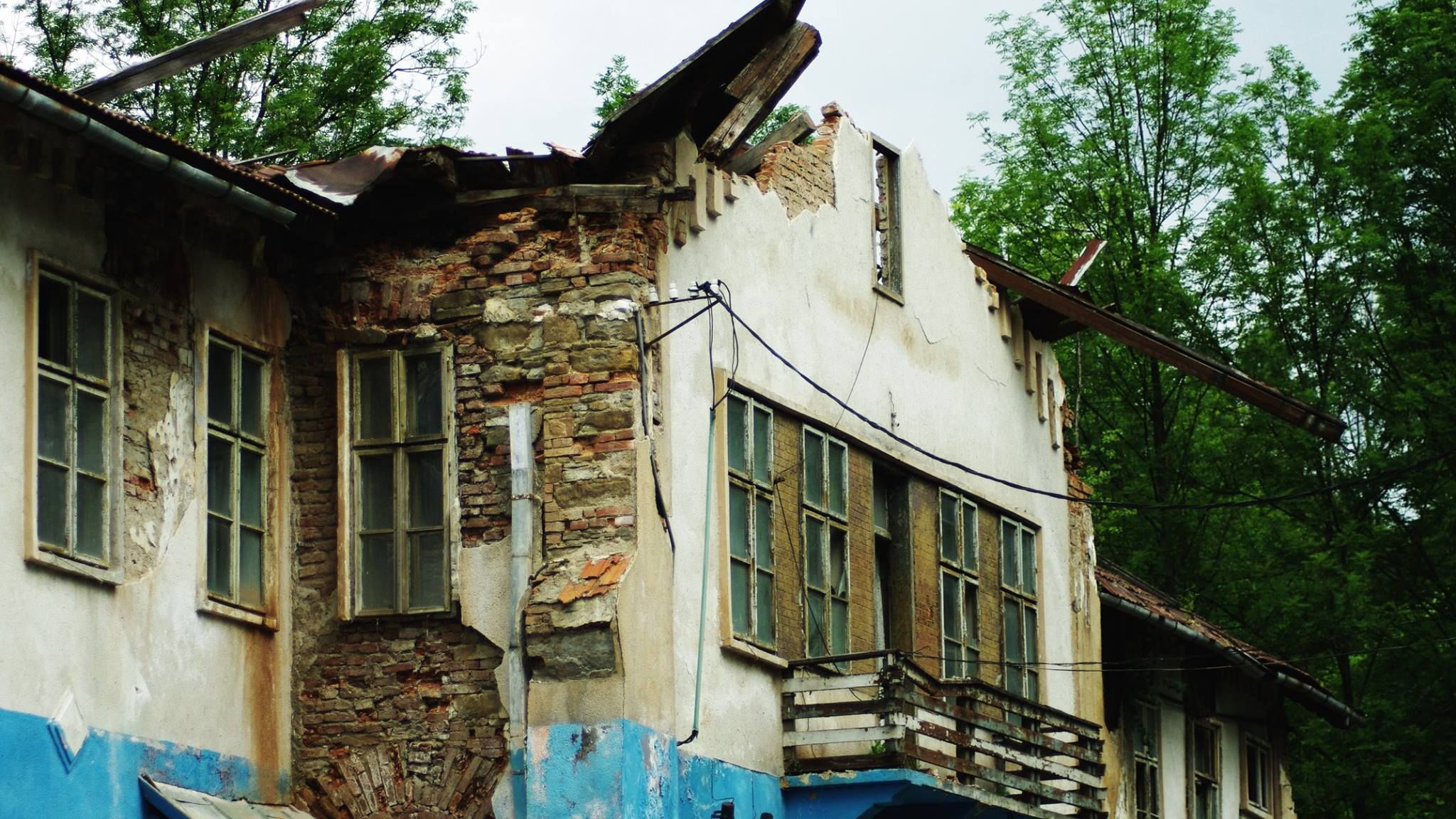 Un tanar arhitect vrea sa readuca la viata statiunea balneara Singeorz-Bai