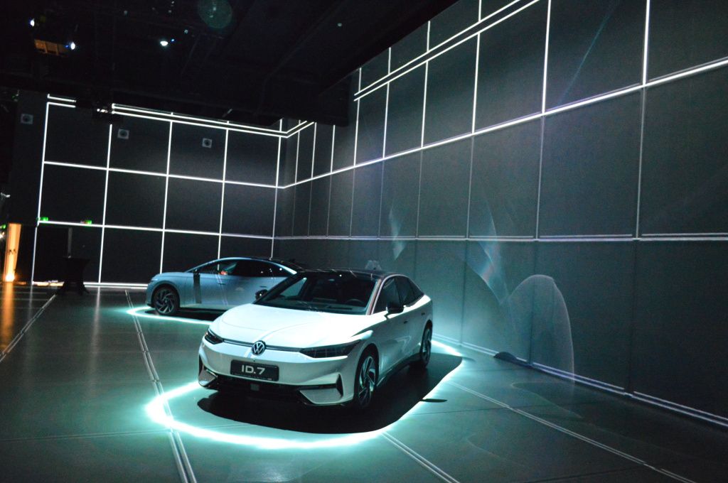 GALERIE FOTO | Volkswagen ID.7 a fost prezentat în România - Imagine 2