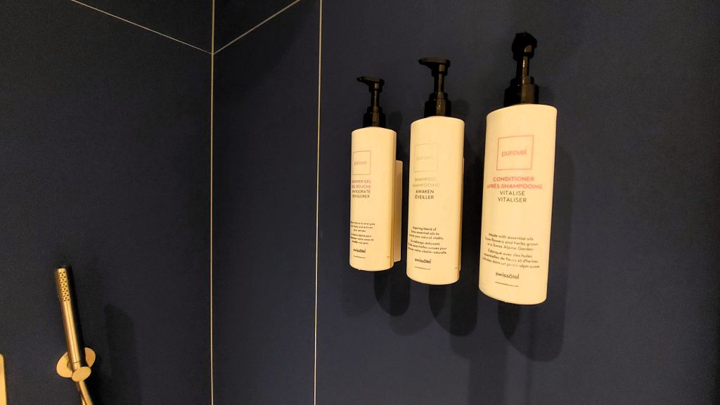 GALERIE FOTO | Cum arată primul hotel de 5 stele din Poiana Brașov - Imagine 39