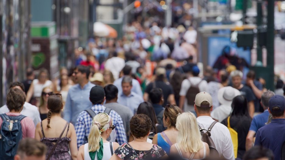 Mai multe ţări din UE vor să restricţioneze intrarea turiştilor ruşi în Europa