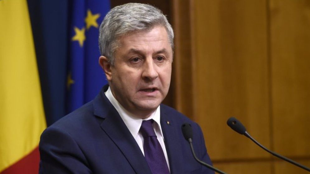 Iordache, despre adoptarea Statutului magistratilor: Este ca in rugby; cine are mingea, o protejeaza