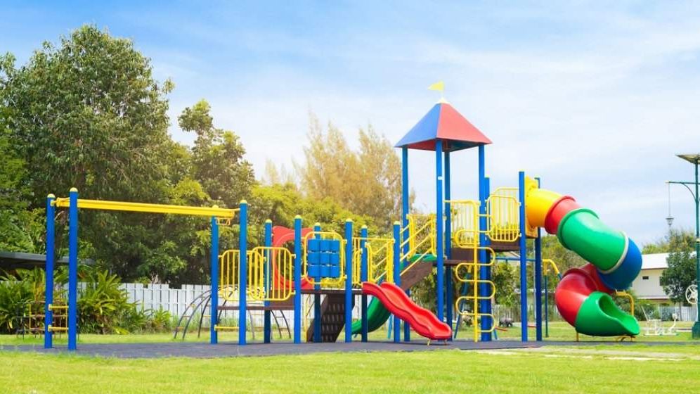 Parcurile Lumea Copiilor şi Orăşelul Copiilor - închise până vineri dimineaţă