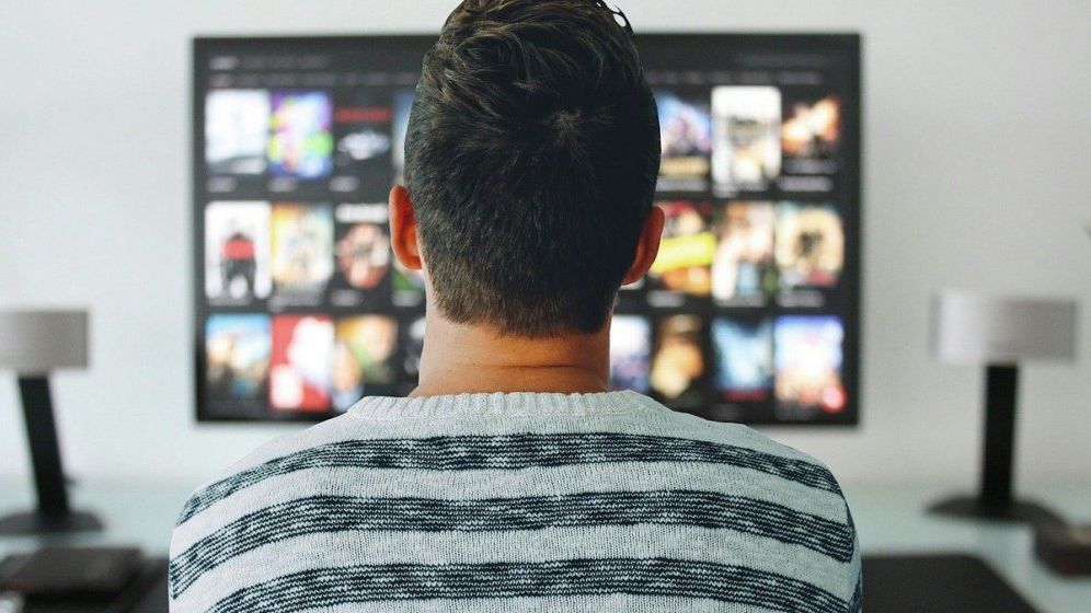 Netflix a lansat serviciul Watch Free, prin care poți vedea filme fără a avea un cont