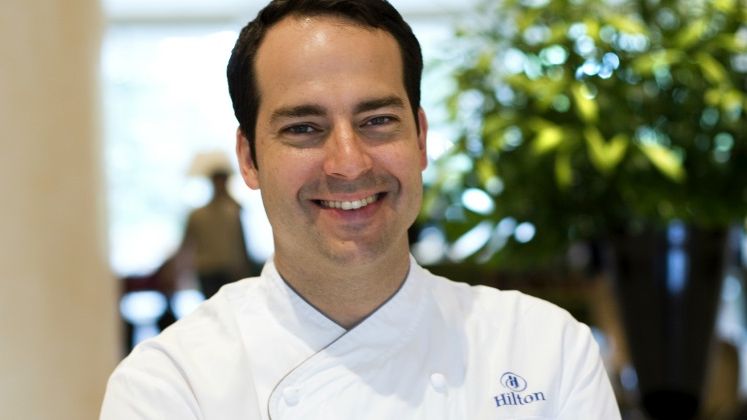 Athenee Palace Hilton are un bucatar sef, din Amsterdam