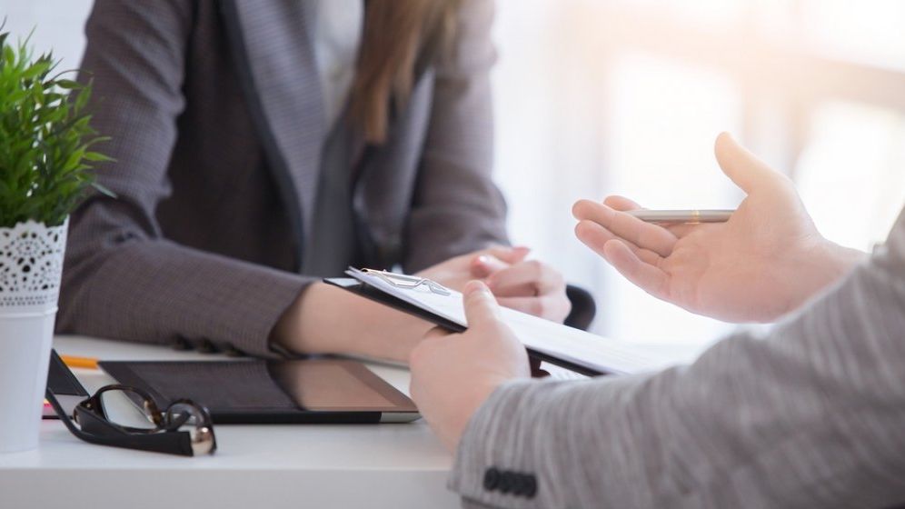 Joburi noi: Unde se fac angajari vara asta?