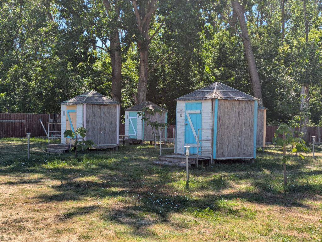 Samskara Beach: Cum arată plaja cu prețuri decente din apropierea Bucureștiului - Imagine 20