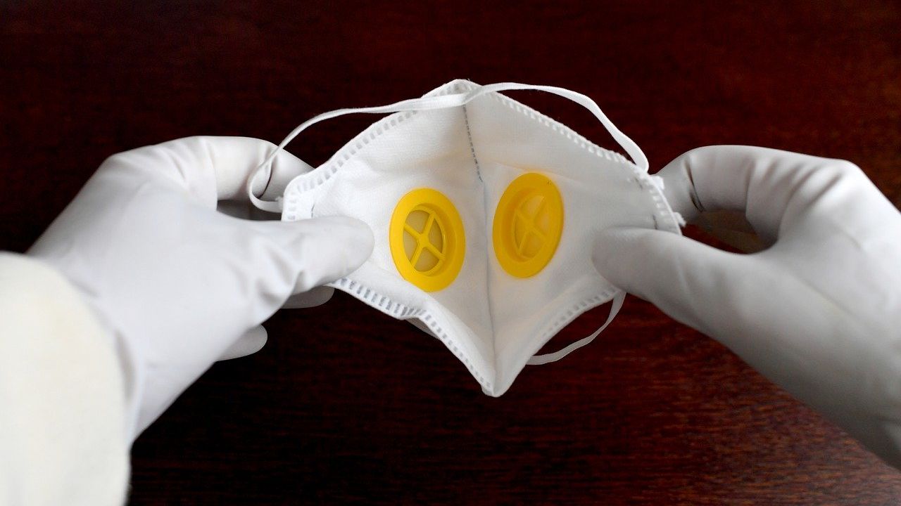 COVID-19 | Dosar penal pentru inițiativa Primăriei Sectorului 5 de a folosi voluntari pentru împărțirea unor pachete