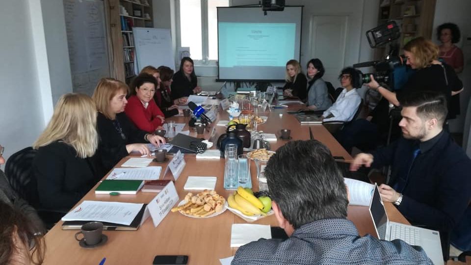 Mediul de business propune solutii concrete la problemele din invatamant. CDR: "Trebuie sa punem umarul la schimbarile din educatie"