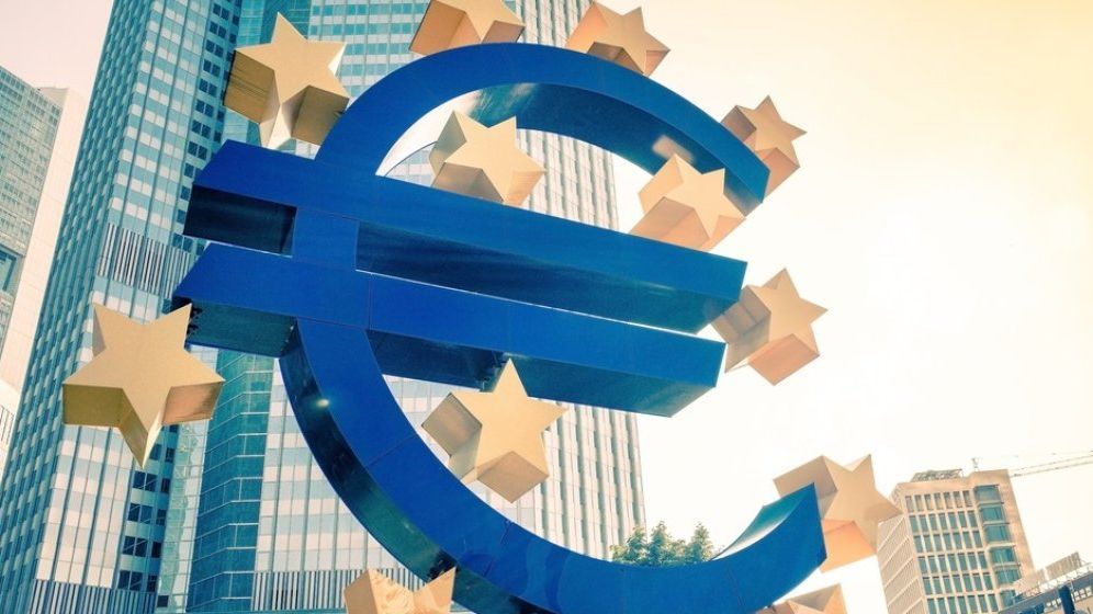 Activitatea economică în zona euro a accelerat neașteptat în luna aprilie, în ciuda previziunilor pesimiste