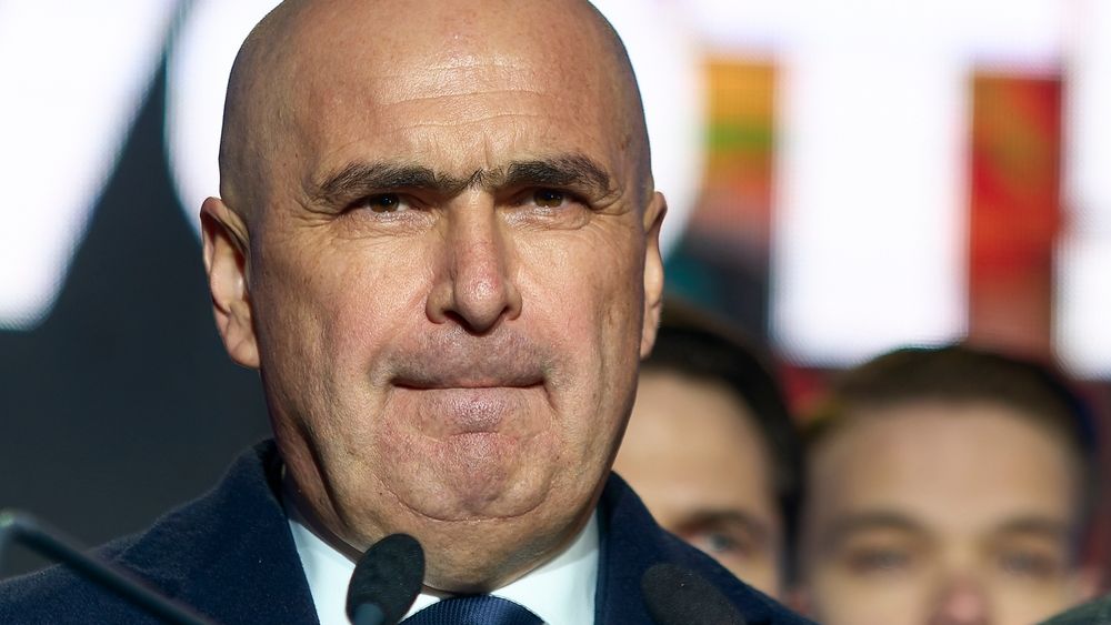 Poate fi Ilie Bolojan desemnat din nou premier, după ce guvernul său a căzut la moțiune? Ce restricții constituționale are Nicușor Dan