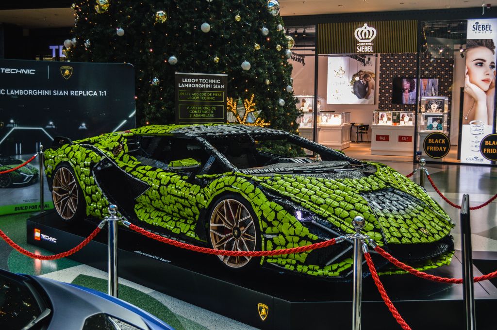 GALERIE FOTO | Replică de Lamborghini făcută din 400.000 de piese Lego - Imagine 18