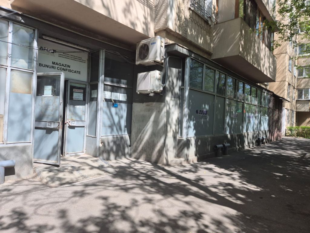 FOTO | În excursie la magazinul ANAF din București: Cum arată și cât costă marfa. Fiscul nu ac - Imagine 2