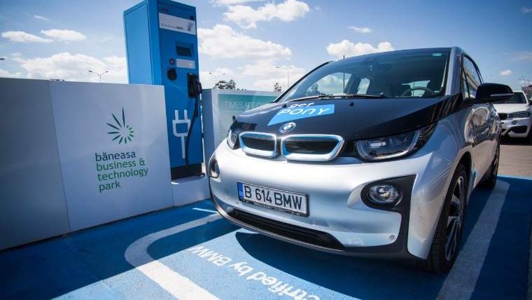 Romanii sunt cei mai optimisti europeni in privinta viitorului masinilor electrice