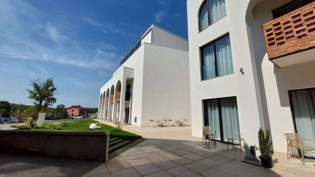 Cum arată cel mai nou hotel din România, construit pe proprietatea unui fost mare boier - Imagine 53