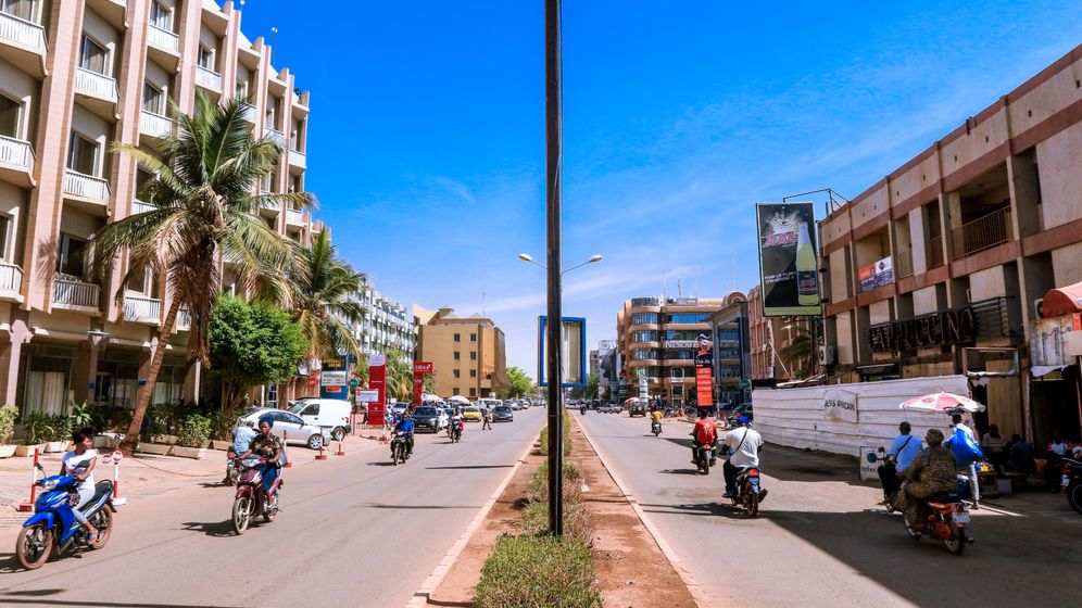 Lovitură de stat în Burkina Faso. Armata preia conducerea țării