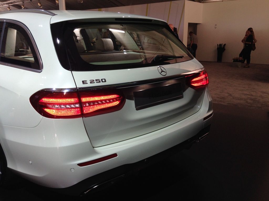 Mercedes-Benz Clasa E Estate - Imagine 13