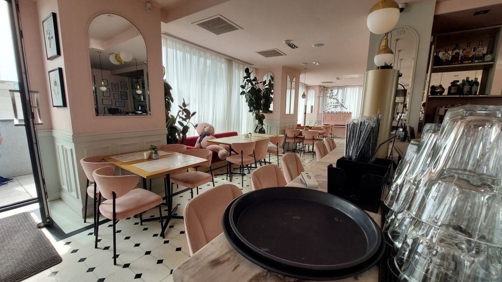 Cum arată Hotel Cișmigiu și ce așteptări au cei care-l conduc după rezultatele record de anul - Imagine 71