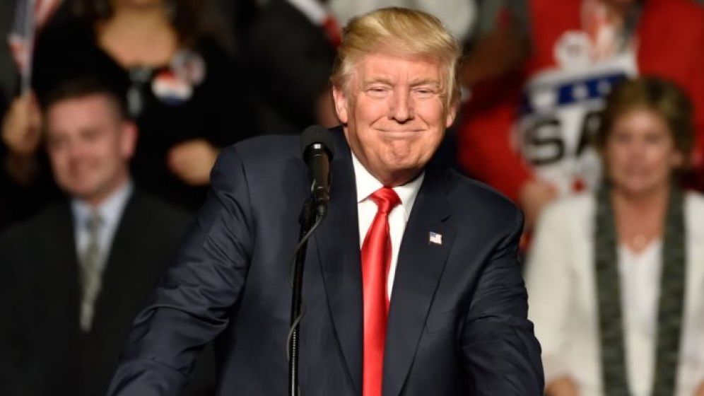 Facebook şi Instagram blochează conturile lui Trump până la încheierea mandatului prezidenţial