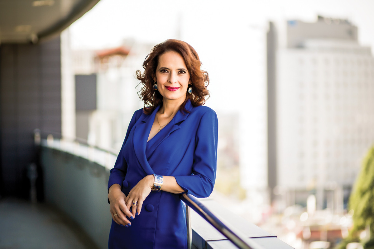 După plecarea CEO-ului, Intesa Sanpaolo Bank România își aduce un nou CFO. Mara Cristea schimbă banca, dar rămâne în zona acționariatului italian