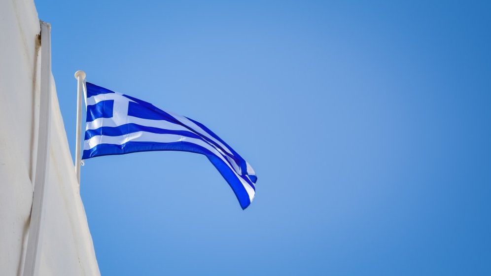 Doi români plecați în vacanță în Grecia au fost depistați cu COVID-19