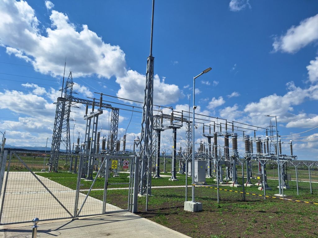 [FOTO] Cum arată cel mai mare parc fotovoltaic din România construit cu fonduri din PNRR - Imagine 5