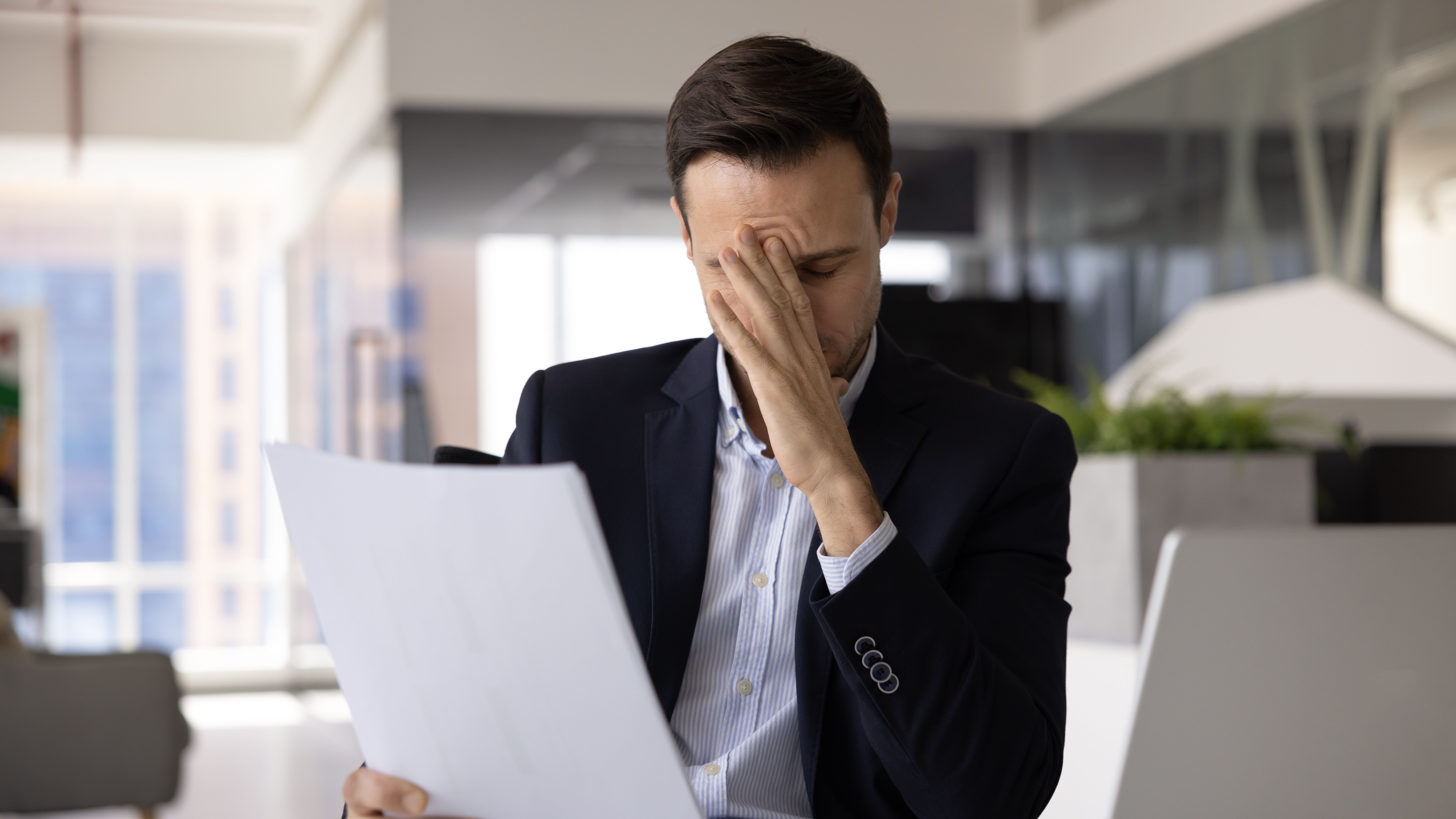 Avertisment | O nouă lege poate bloca tranzacțiile imobiliare făcute de români. Cumpărătorii și vânzătorii trebuie să dovedească că nu au datorii la stat
