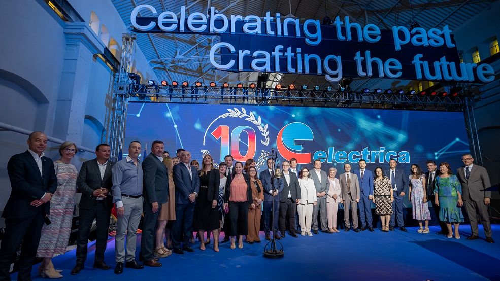 Electrica este de 10 ani pe bursă. Cine a cumpărat în IPO și-a dublat banii