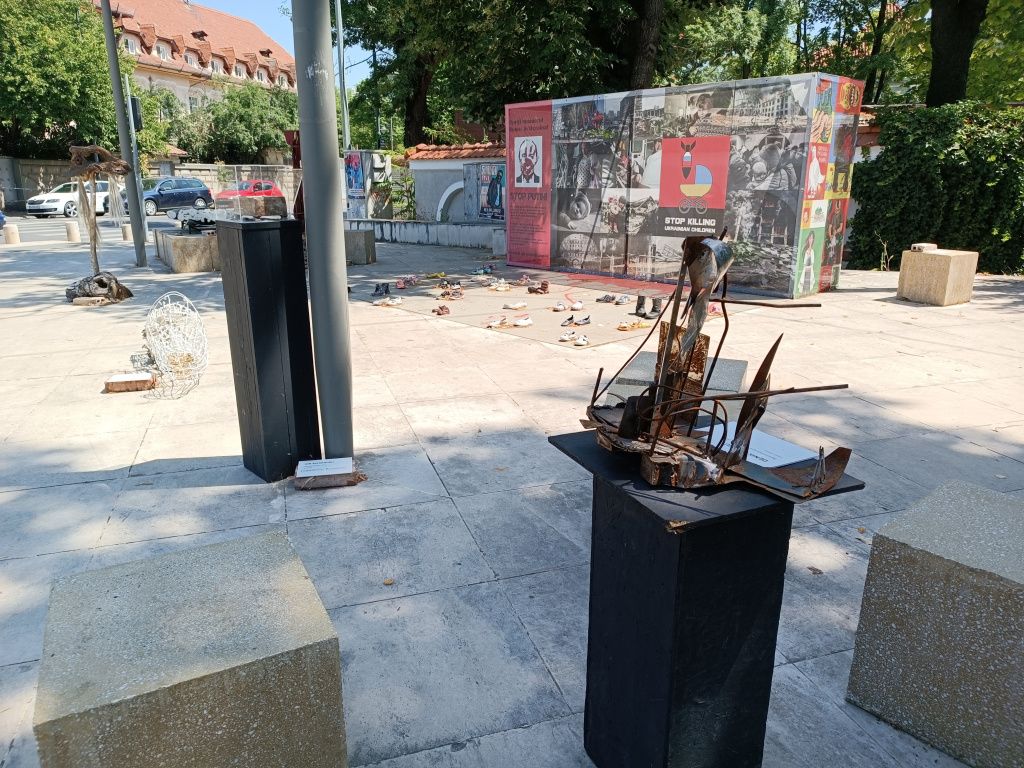 Xiaomi Redmi Note 11 Pro+ 5G - imagini cu telefonul și fotografii realizate cu acest model - Imagine 7